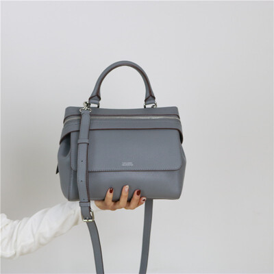 

EXCLUSIVEPROPERTIES handbags tide Korean version of the simple wild shoulder oblique shoulder bag leather handbag 6946