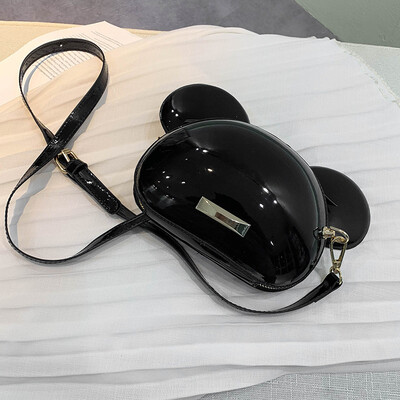 

Qiao Bani 2019 new South Korea Dongdaemun fashion lacquered Mickey splicing bag slant diagonal cross-flow PU handbag