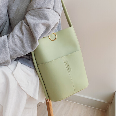 

Simple single shoulder bag female 2019 new Korean fashion retro wild bucket bag casual student Messenger bag