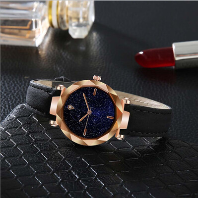 

〖Follure〗Simple And Stylish Luxurious Starry Dial Convex Mirror Leather Strap Watch