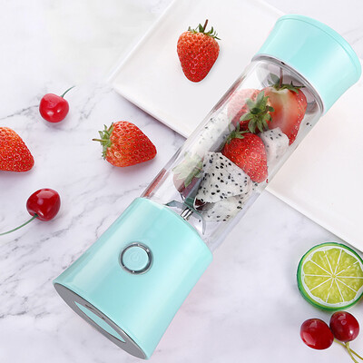 

Personal Size Blender Portable Blender USB Rechargeable Juicer Cup Single Serving Blender Fruit Mixing Machine 480ML BPA Free