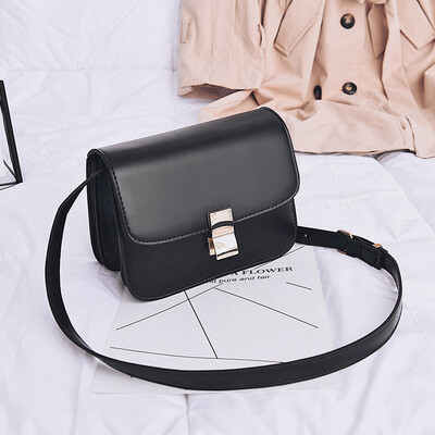 

Female Korean version of fashionable leisure fashion Baitie tofu bag small square bag single shoulder inclined bag 2018