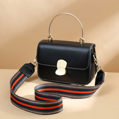 

On the new small womens bag spring&summer tide Korean fashion simple small square bag Joker shoulder Messenger bag