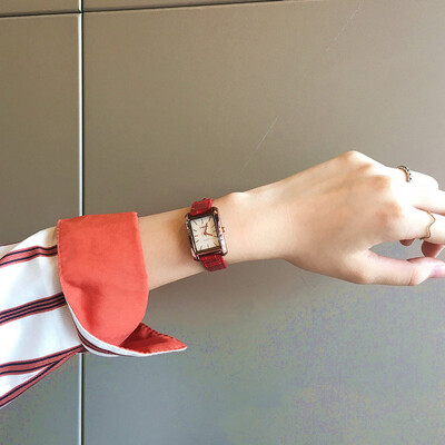

Korean version of retro watches for female students