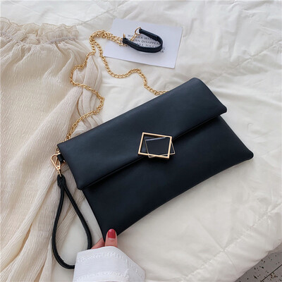 

Qiao Bani 2019 new European&American style fashion simple solid color chain envelope bag hand shoulder diagonal female bag tide