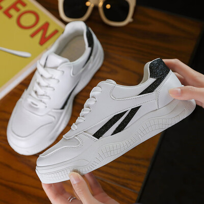 

Shoes female Korean version of womens shoes sneakers female ins port wind super fire student board shoes spring small white shoes