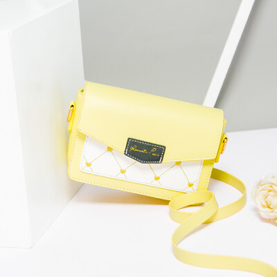

Ins Super Fire Girls Upstream Korean Single Shoulder Messenger Bag Fashion Joker Student Leaning