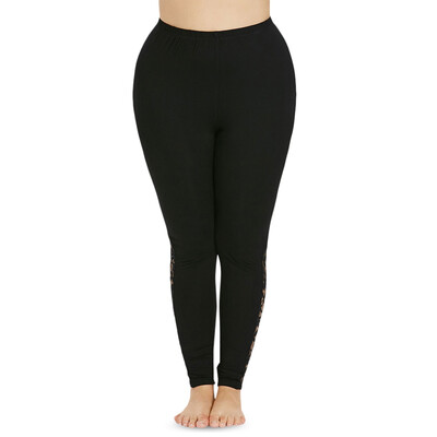 

Plus Size Bottom Lace Trim Leggings