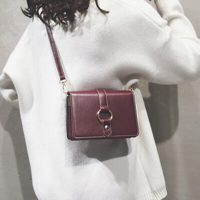 

Ins super fire retro small bag female 2019 new Korean version of autumn&winter students Sen Department of Hong Kong style texture shoulder slung