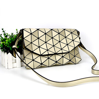 

Fashion Folded diamond female shoulder messenger bag PU brushed matte matte bag