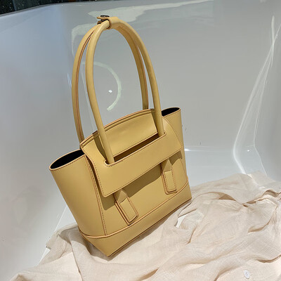 

Senior sense of foreign style womens bag summer ins retro simple wing bag new 2019 Joker handbag shoulder bag