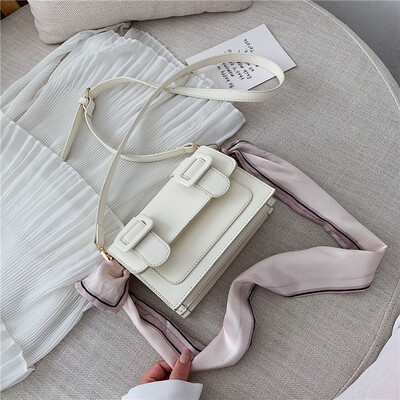

High-end French small group of foreign womens bag 2019 new wave fashion Korean version of the wild shoulder bag Messenger bag