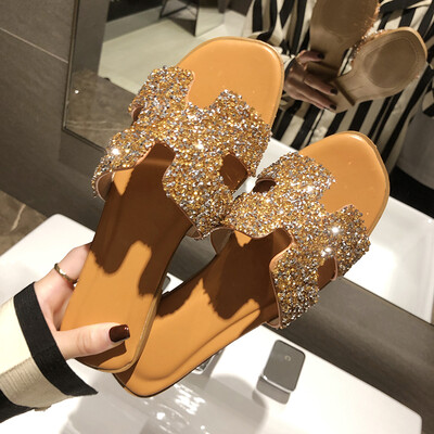 

Korean fashion h slippers in summer