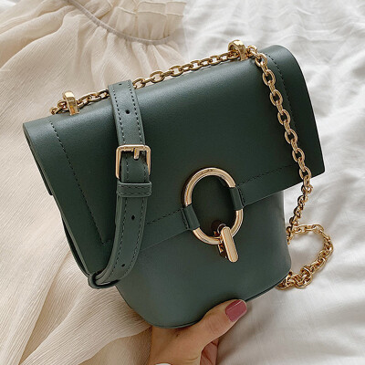 

French small crowdsourcing chain woman 2019 summer new Chaohan version of 100 lap oblique bag fashion bucket bag