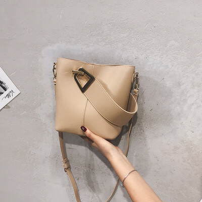 

Bucket small bag female bag new slung student foreign Korean version of the single shoulder color chain handbag