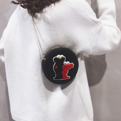 

Mini bag female new 2019 cartoon cute small round bag girl ins super fire chain shoulder Messenger bag
