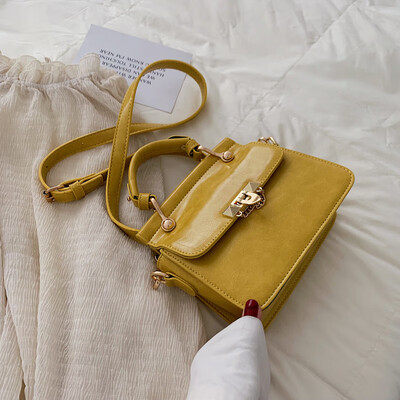 

Ins European&American fashion simple retro handbag 2019 new high-grade air single shoulder oblique bag tide