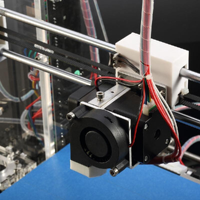

Reprap Prusa I3 3D Printer Machine DIY Kit Injection Molded TF Card High Accuracy ABSPLA Z605 for Artistic Design Education Indus