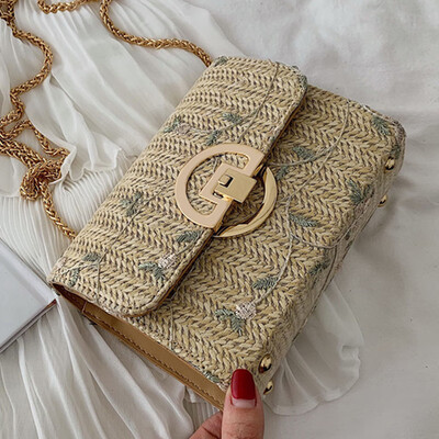 

Summer fresh women 2019 new Joker foreign style shoulder bag fashion straw chain slung small square bag