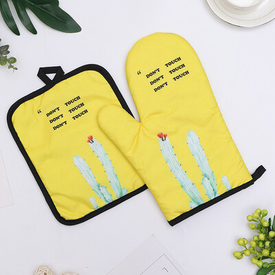 

Anti-Hot Microwave Oven Glove Table Placemats Heat Resistant Tablemat