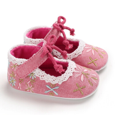 

Lovely Floralborn Baby First Walkers Embroidery Baby Shoes 0-18M Toddler Girl Crib Shoes Pram Soft Sole Prewalker