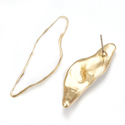 

Alloy Enamel Stud Earrings Light Gold White 39x14mm Pin 07mm