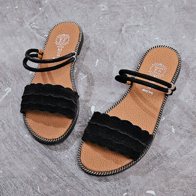 

One shoe two Roman sandals fairy wind ins students make a hundred pairs of summer flat-soled slippers