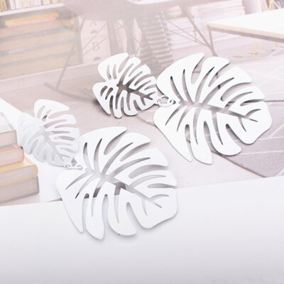 

Bohemia Big Leaves Pendant Earrings for Women New Design Fashion Metal Leaf Earrings Wedding Jewelry Exaggerated Christmas Gift
