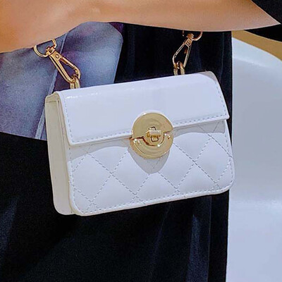 

North bag women2019 new style Korean style Korean style single-shoulder bag fashion embroidery chain small square bag