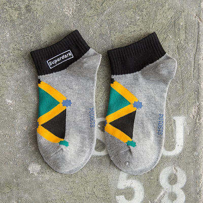 

Brand Quality Mens Socks Men Combed Cotton Cotton Embroidered Rhombic Personality Street Hip Hop Skateboard Socks