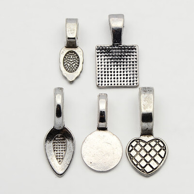

PH PANDAHALL 5Sets Alloy Antique Silver Leaf Heart Round Square Glue-on Flat Pad Bails Pad Pendant