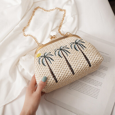 

Qiao Bani 2019 new Korean fashion Harajuku wind embroidered line hit color straw bag clip mouth single shoulder diagonal handbag