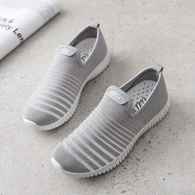 

White shoes women 2019 summer breathable summer mesh Joker Korean version of the new mesh a pedal soft bottom mesh shoes