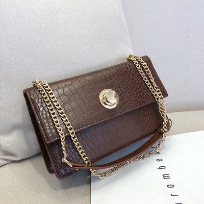 

Qiao Bani 2018 new European&American style fashion simple solid color crocodile pattern clamshell bag shoulder diagonal female bag wholesale