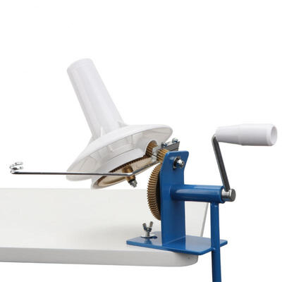 

Greensen Household Metal Handle Yarn Wool Winder Hand-shake Table Winding Machine