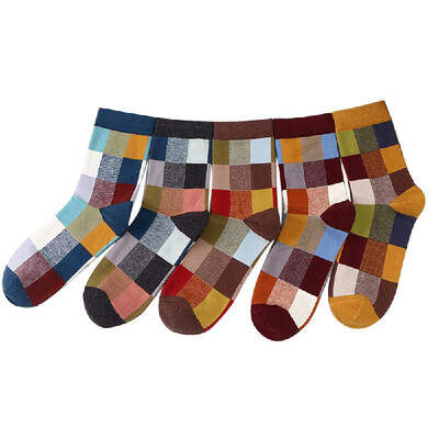 

5PairLot Combed Cotton Mens Socks Autumn And Winter Compression Socks Fashion Colorful Square Happy Dress Socks Men