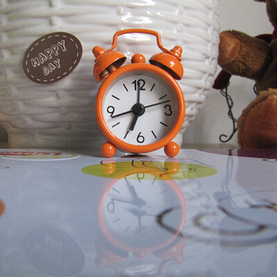 

Gobestart Creative Cute Mini Metal Small Alarm Clock Electronic Small Alarm Clock