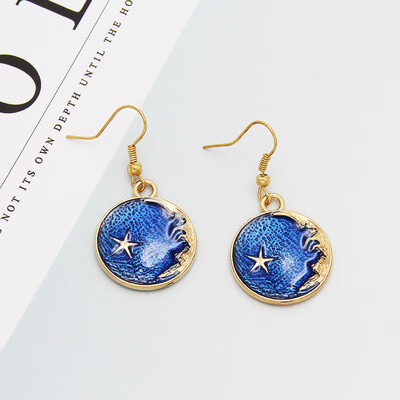 

In 2019 the new brand design asymmetric starfish starfish earrings for women