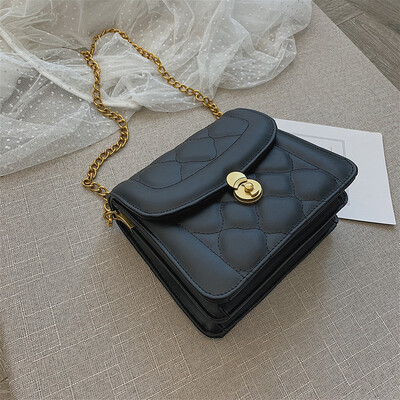 

Advanced sense of the ocean bag female 2019 new Korean version of the tide wild shoulder slung fashion rhombic chain small square bag