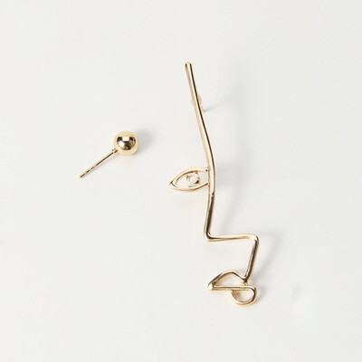 

Asymmetrical Ear Studs Trendy Fashion Hollow Face Metal Drop Earring Twisted Abstract Earrings