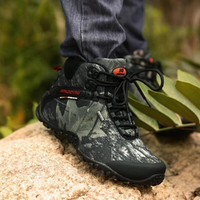 

Outdoor Camouflage High-top Shoes Professional Climbing Boots Mens Hiking Shoes Sport Sneaker Water-resistant Trekking Shoes