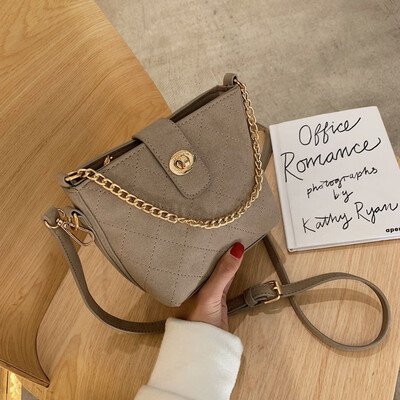 

Female bag real shot new Korean version of the tide fashion rhombic chain bucket bag female wild shoulder Messenger bag