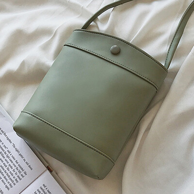 

Womens bag foreign gas oblique carry small bag 2019 new Korean version of the tide feeling 100 ocean gas bucket single shoulder b