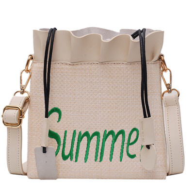 

Tailored Womens Fashion Woven Diagonal Shoulder Bag Bundle Pocket Handbag Solid Color