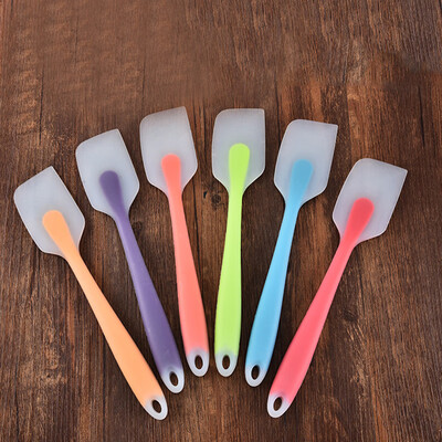 

1Pcs Useful Cake Cream Mixing Butter Batter Spatula Scraper Silicone Baking Tool