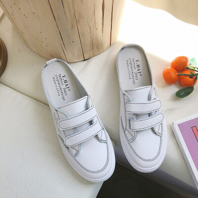 

White shoes women 2019 summer no heel a pedal lazy shoes summer Joker student breathable half drag white shoes tide