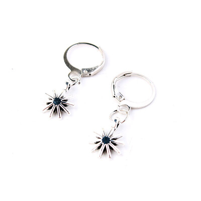 

Handmade Elegant Star Moon Shell Drop Earrings Romantic Simple Unique Ethnic Holiday Earrings For Women Jewelry Bijoux Femme