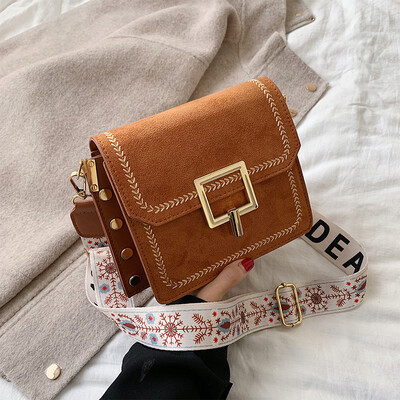 

Early autumn ins leisure bag simple retro frosted broadband small square bag new 2019 shoulder slung bag