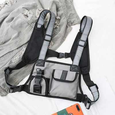 

Hong Kong wind tooling ins mens&womens hip-hop tactical vest multifunctional functional chest bag reflective bag vest backpa