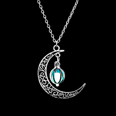 

Glow In the Dark Pendant Necklaces For Women Silver Plated Chain Hollow Moon Luminous Necklaces Women Fashion Jewelry Necklaces